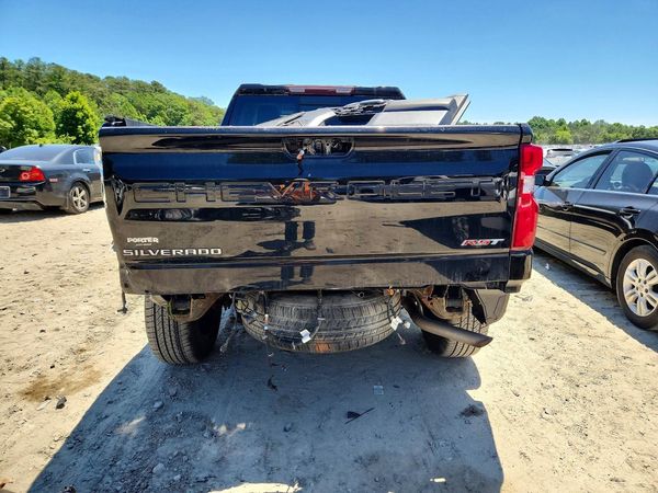2020 CHEVROLET SILVERADO RST