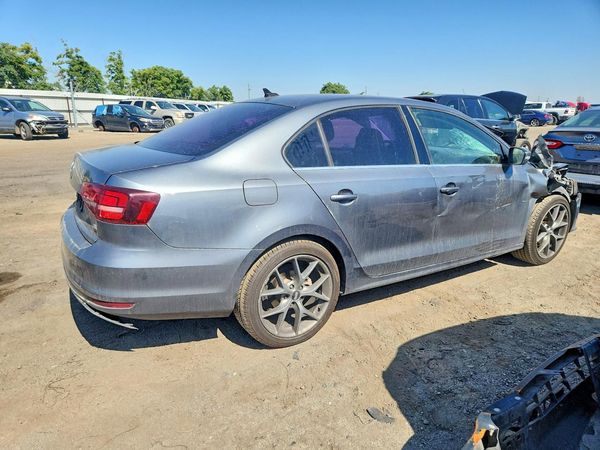 2017 VOLKSWAGEN JETTA