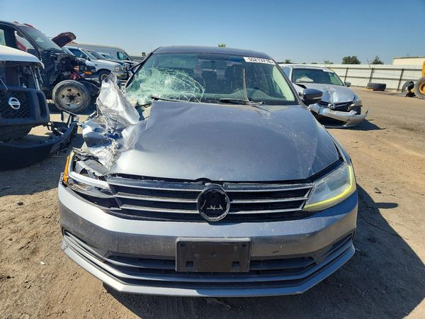 2017 VOLKSWAGEN JETTA