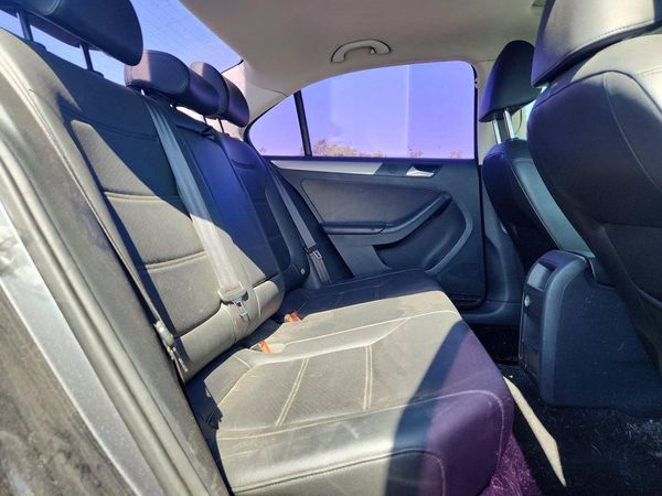 2017 VOLKSWAGEN JETTA