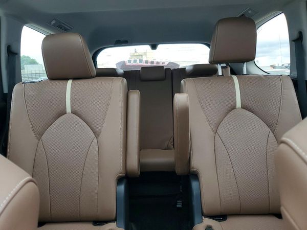 2024 TOYOTA GRAND HIGHLANDER