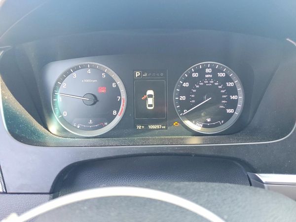 2016 HYUNDAI SONATA