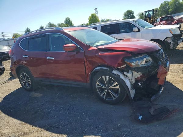 2019 NISSAN ROGUE — Passenger 3/4
