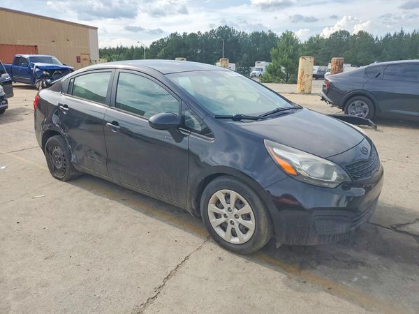 2015 KIA RIO GL - Middle-low