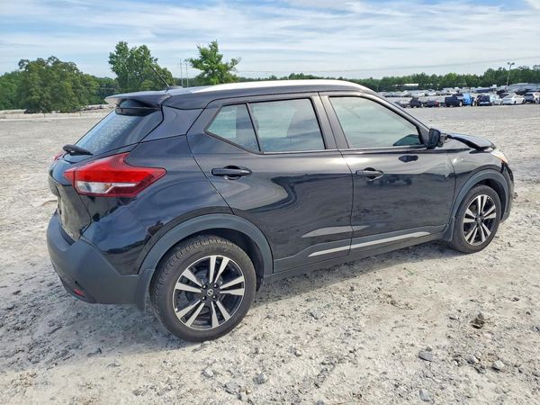 2018 NISSAN KICKS