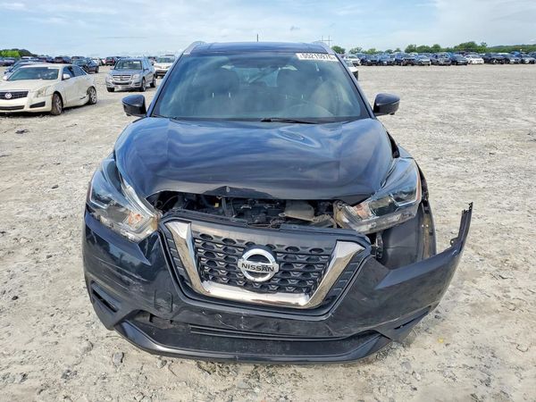 2018 NISSAN KICKS