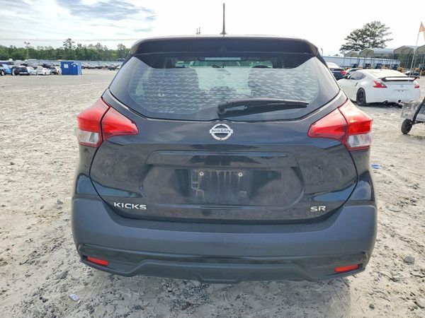 2018 NISSAN KICKS