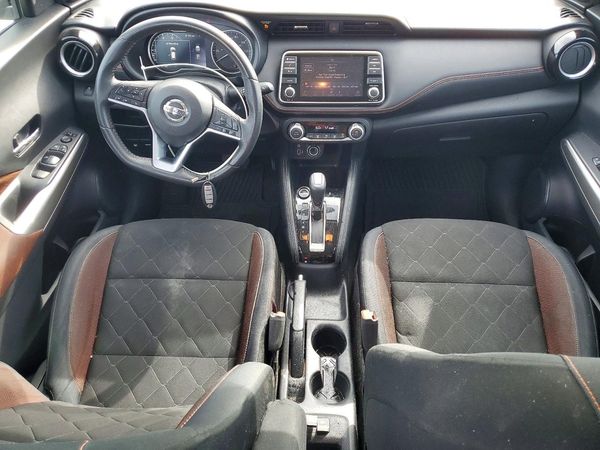 2018 NISSAN KICKS