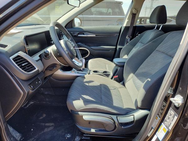2024 KIA SELTOS LX