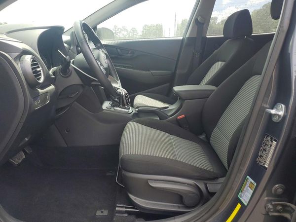 2018 HYUNDAI KONA SEL