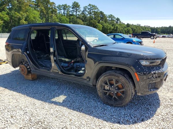 2024 JEEP GRAND CHEROKEE L LAREDO 4X2