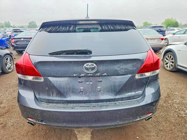 2016 TOYOTA VENZA XLE