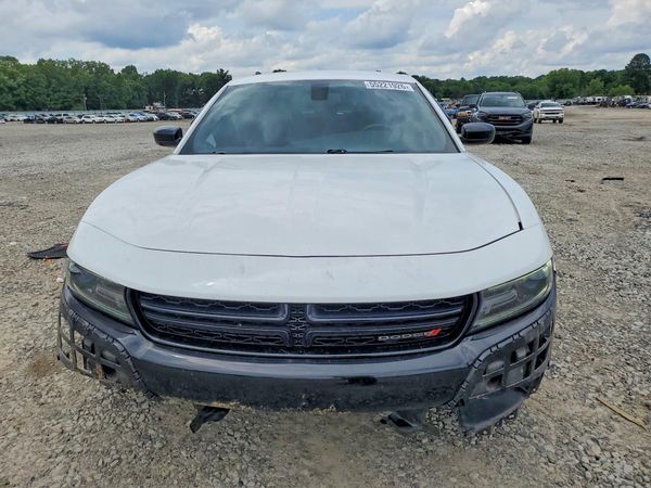 2017 DODGE CHARGER SE