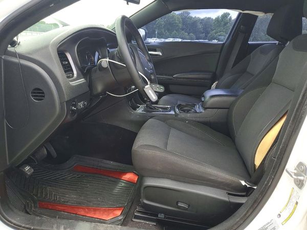 2017 DODGE CHARGER SE