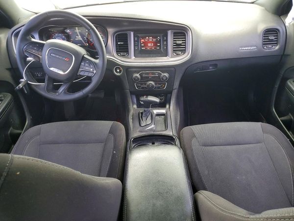 2017 DODGE CHARGER SE