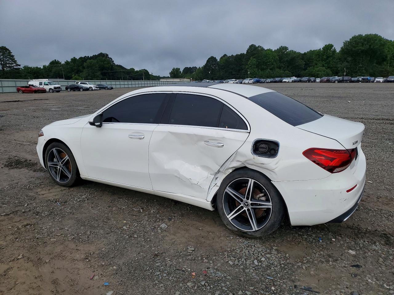 2019 MERCEDES-BENZ A A220