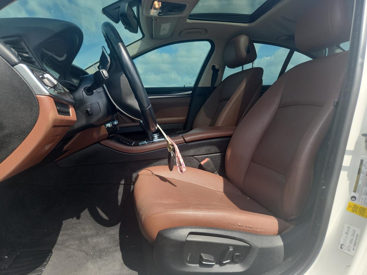 2016 BMW 528