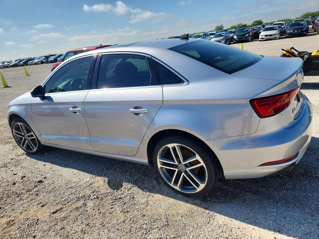 2019 AUDI A3 Premium, Titanium