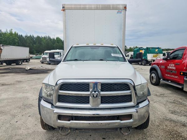 2014 RAM 5500 REG CAB CHASSIS