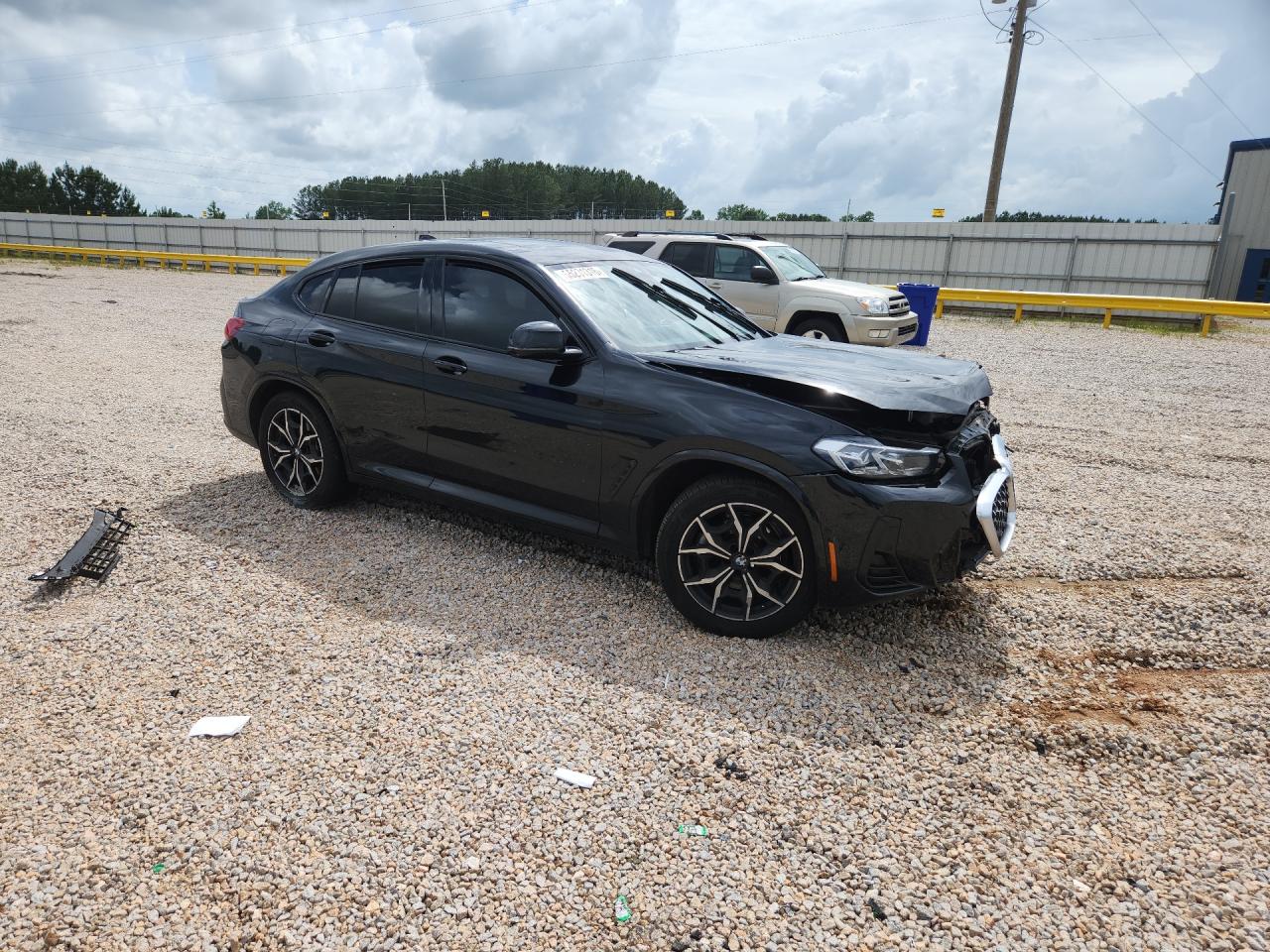 2022 BMW X4 xDrive30i