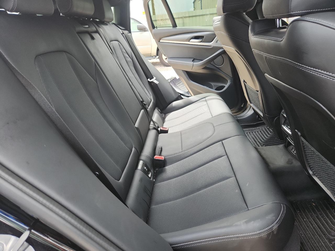 2022 BMW X4 xDrive30i