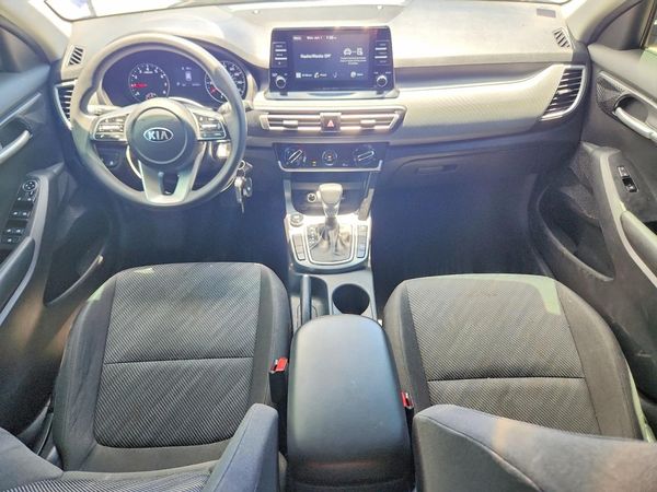 2021 KIA SELTOS LX