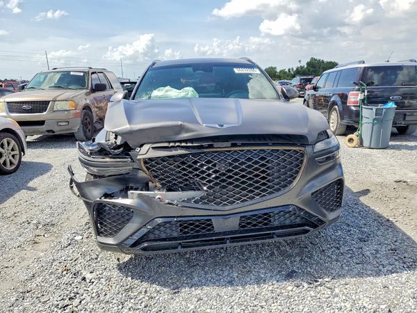 2022 GENESIS GV70