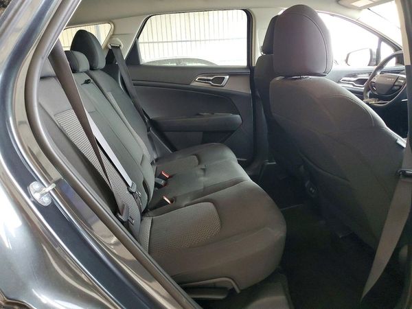 2026 KIA SPORTAGE LX