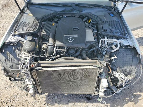 2016 MERCEDES-BENZ C C300-4M