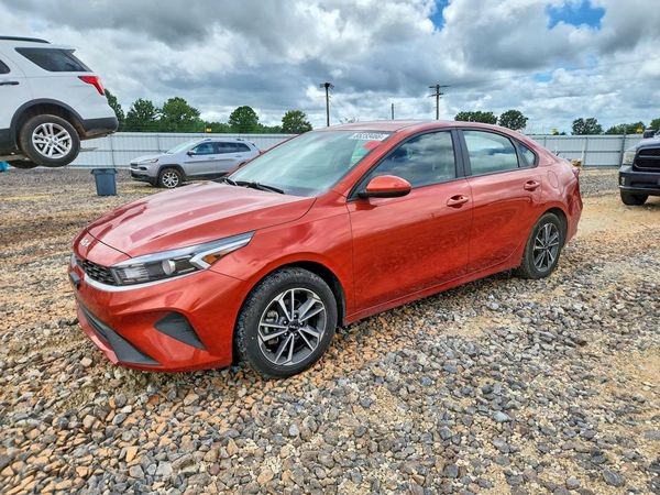 2022 KIA FORTE FE, LXS