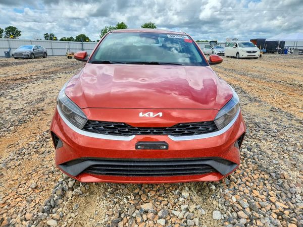 2022 KIA FORTE FE, LXS