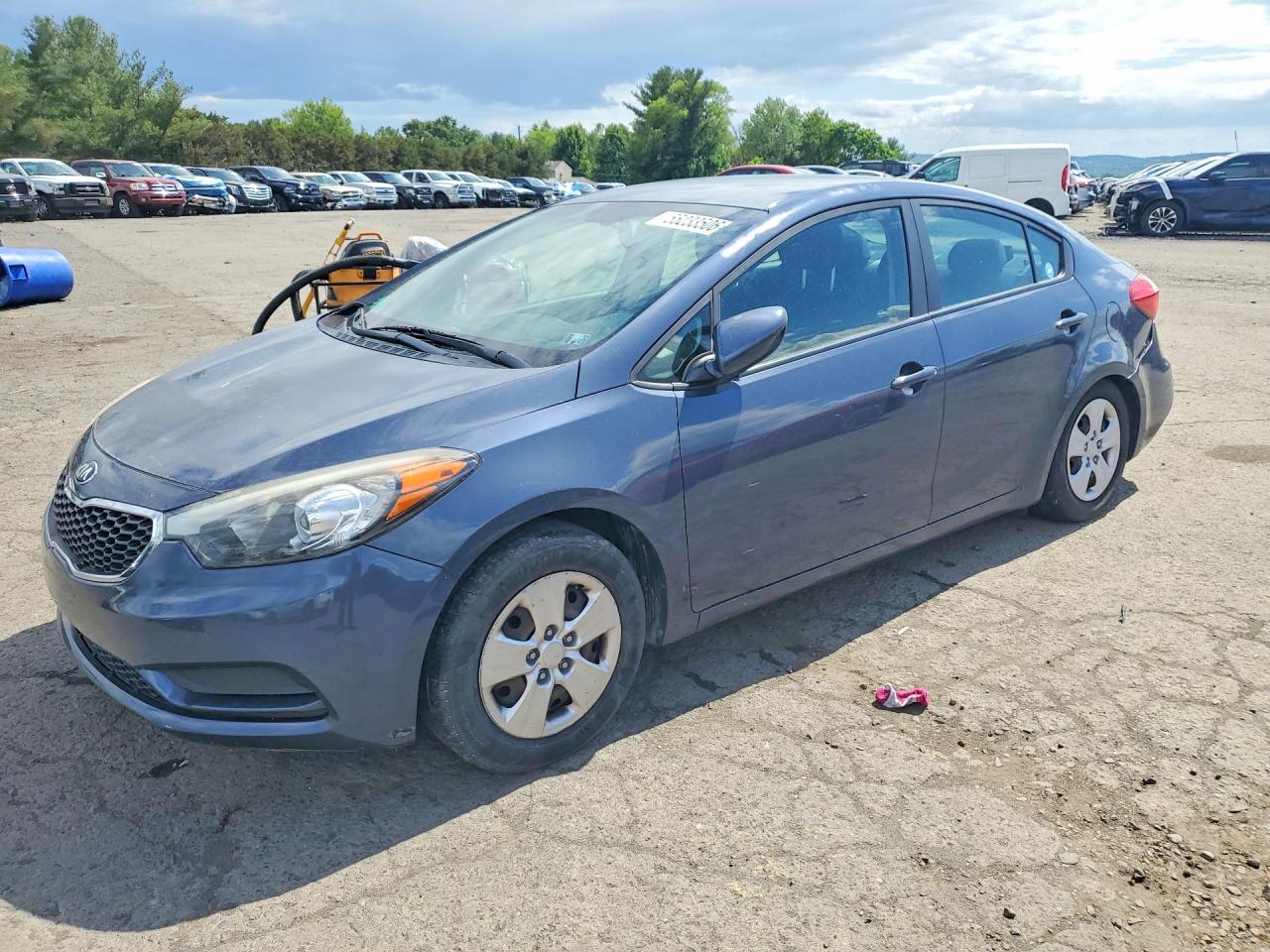 2016 KIA FORTE GL (Middle-Low Grade)