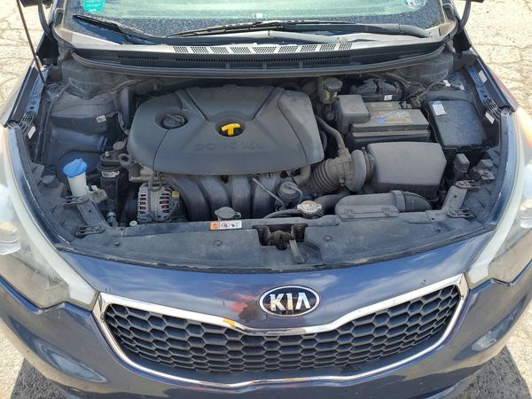 2016 KIA FORTE GL (Middle-Low Grade)