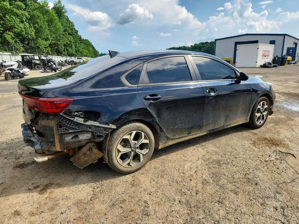 2021 KIA FORTE FE, LXS
