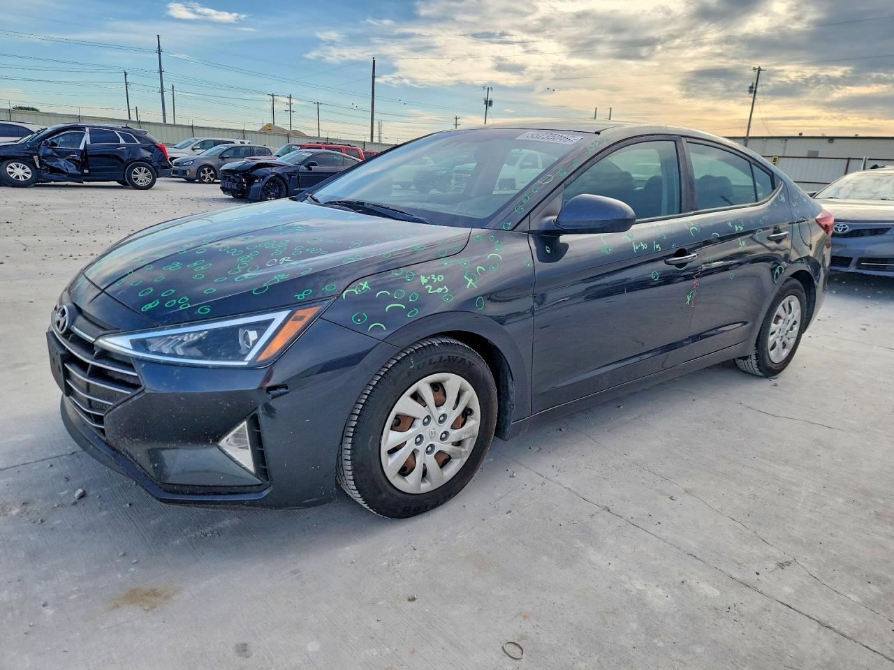 2020 HYUNDAI ELANTRA SE