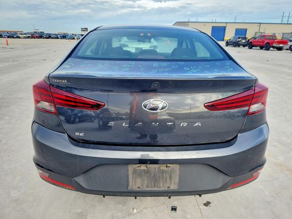 2020 HYUNDAI ELANTRA SE
