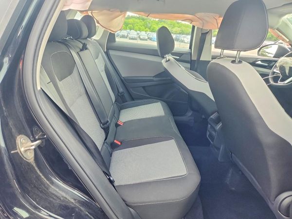 2022 VOLKSWAGEN TAOS 4Motion S