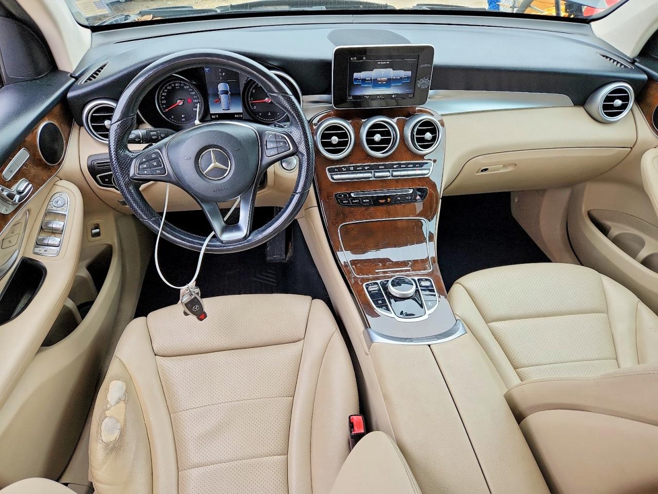 2019 MERCEDES-BENZ GLC GLC 300-4M
