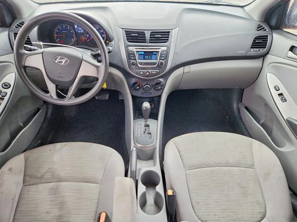 2017 HYUNDAI ACCENT SE Base