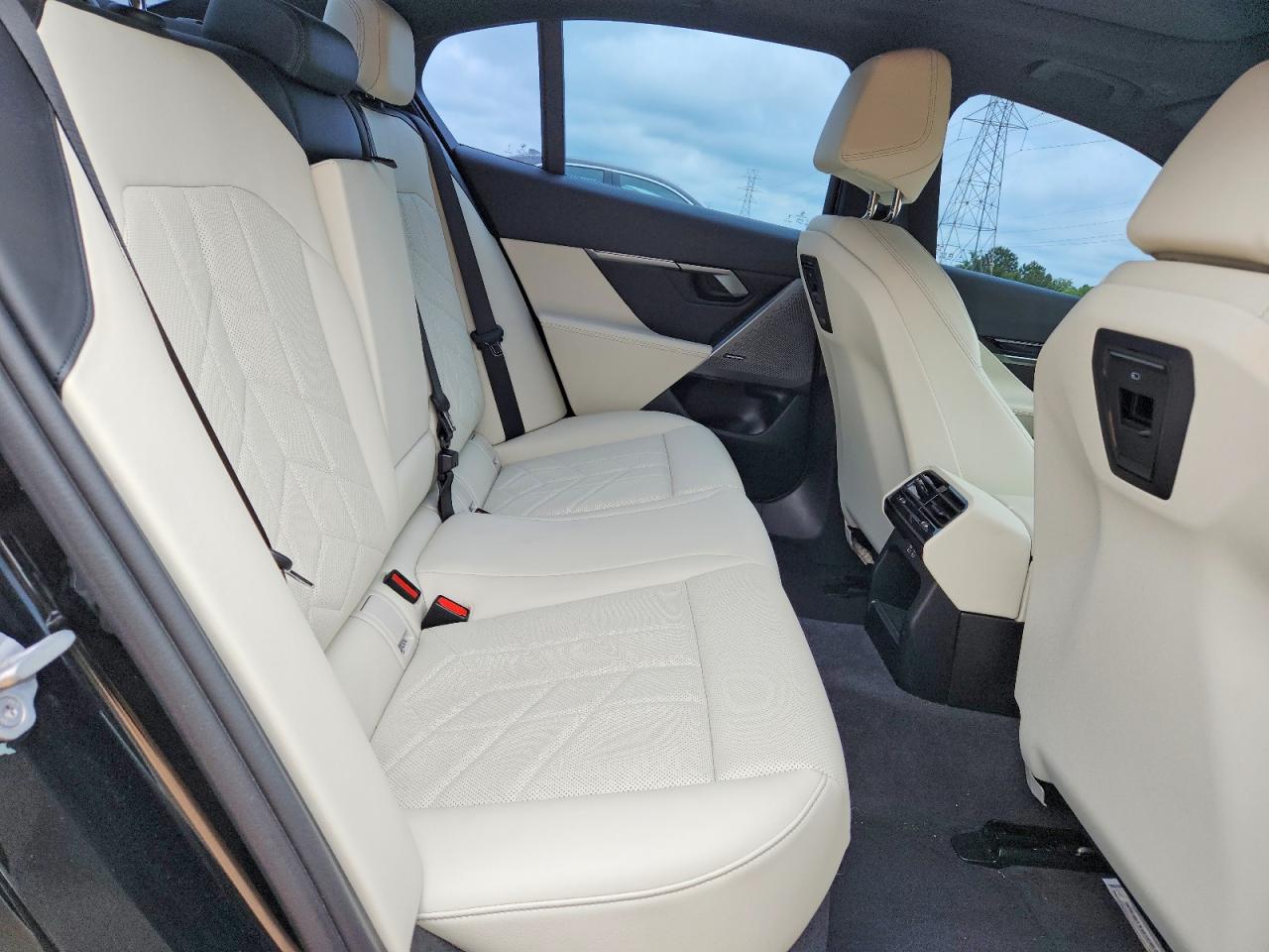 2024 BMW I5 eDrive40