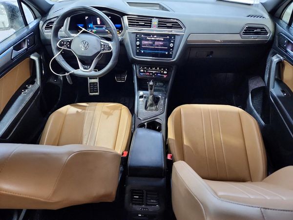 2022 VOLKSWAGEN TIGUAN