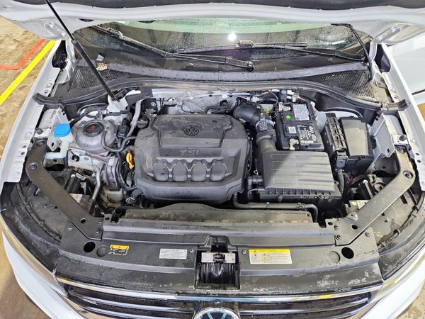 2022 VOLKSWAGEN TIGUAN