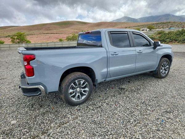 2024 CHEVROLET SILVERADO LT