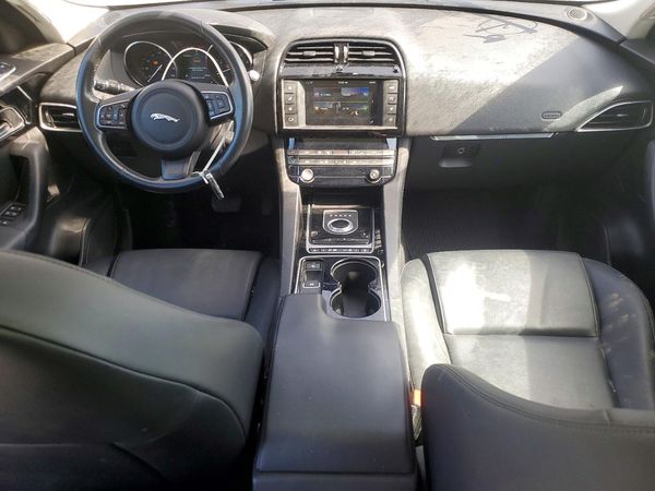 2017 JAGUAR F-PACE Premium