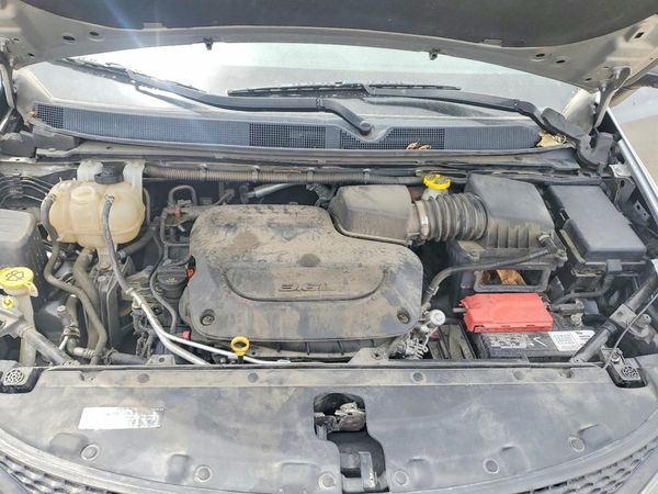 2021 CHRYSLER VOYAGER LX