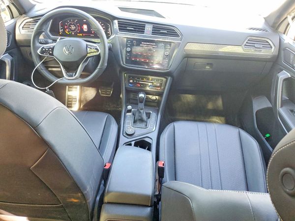 2024 VOLKSWAGEN TIGUAN 4Motion SE R-Line Black
