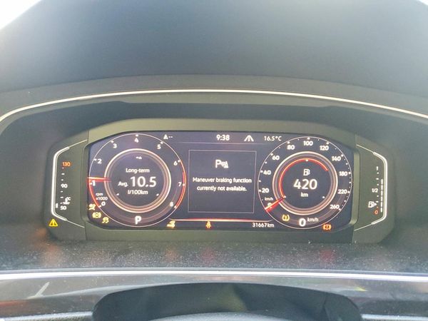 2024 VOLKSWAGEN TIGUAN 4Motion SE R-Line Black