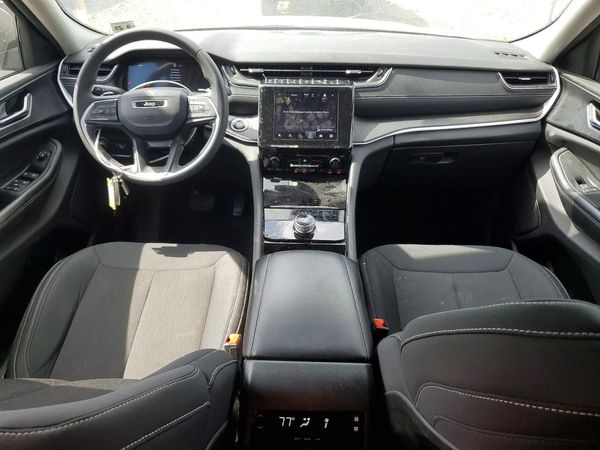 2023 JEEP GRAND CHEROKEE L LAREDO 4X4