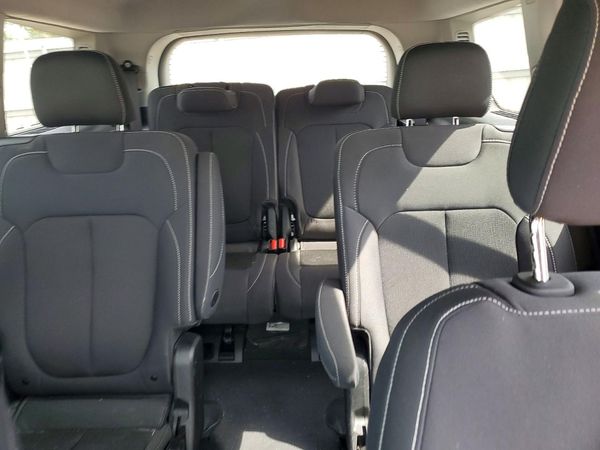 2023 JEEP GRAND CHEROKEE L LAREDO 4X4