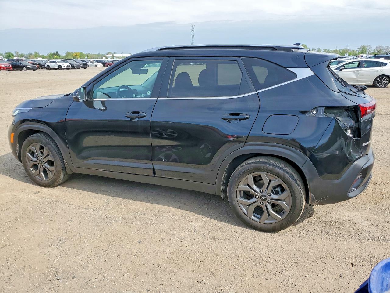 2024 KIA SELTOS S, X-Line